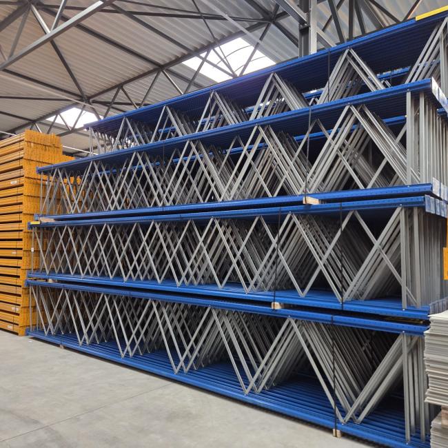 Jungheinrich Esmena palletstelling