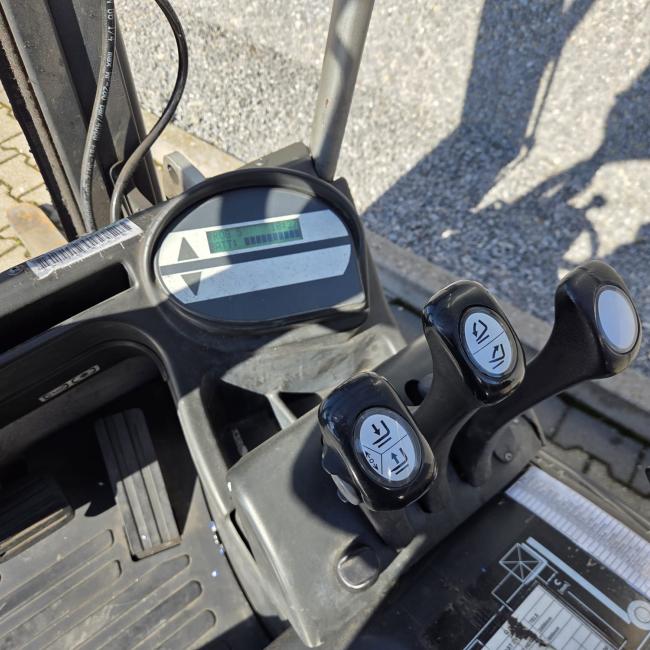 Still RX50-10 Heftruck