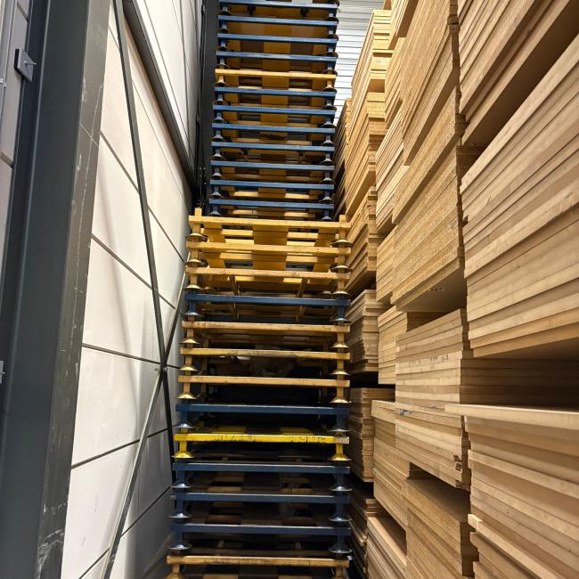 Stapelbok 133x133cm, incl. buizen