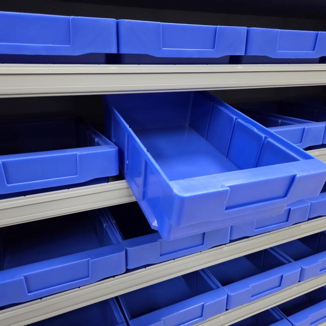 HC Bakkenkast 200x100x30cm grijs, incl. 65 bakken