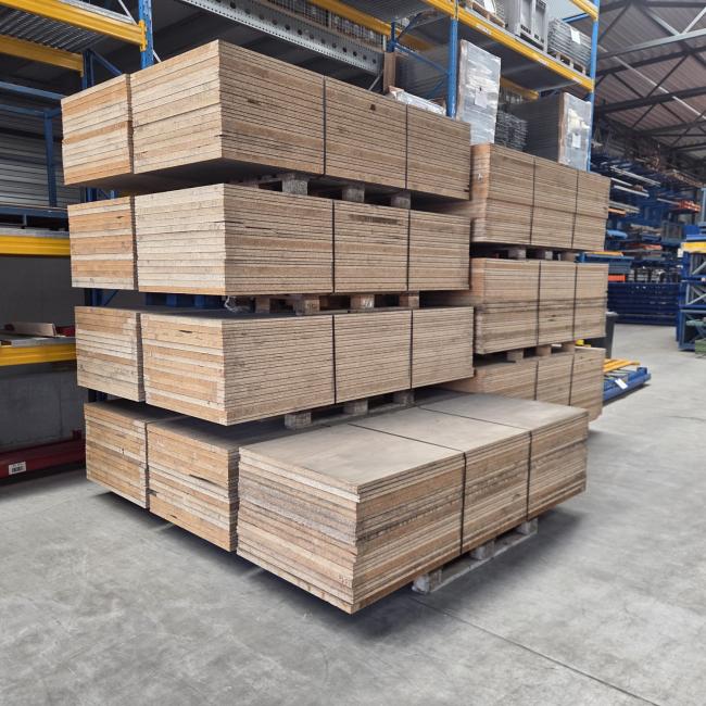 Spaanplaat / C-dur plaat 241,5x89,5cm