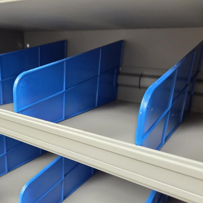 HC VAKKENKASTEN NIEUW GRIJS 200x60x30CM