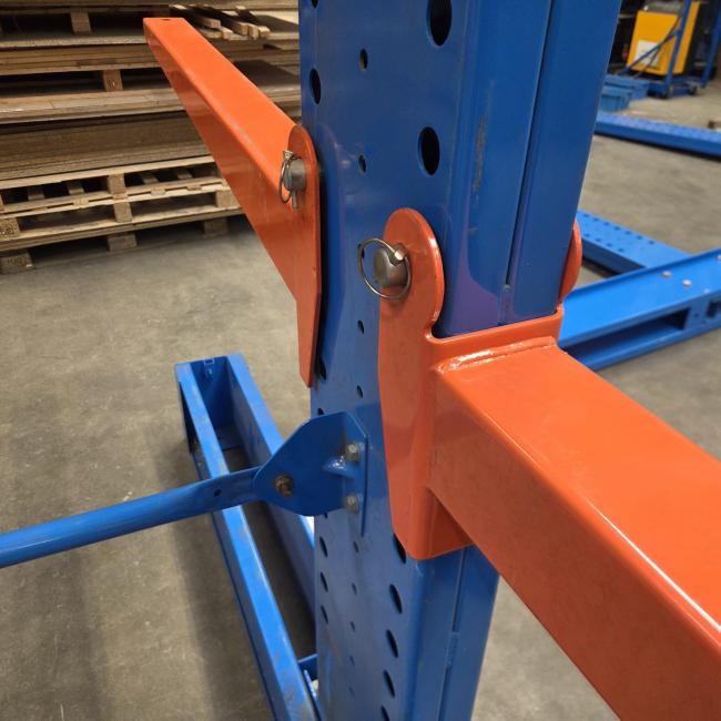 Dubbelzijdige draagarmstelling 635x270x400 (LxBxH)