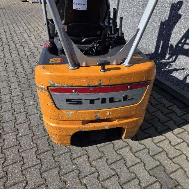 Still RX50-15 Heftruck