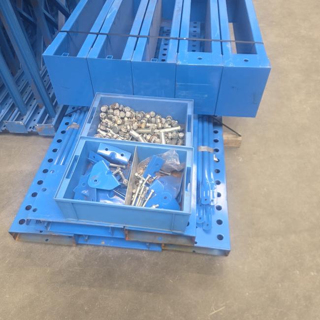 Dubbelzijdige draagarmstelling 635x270x400 (LxBxH)